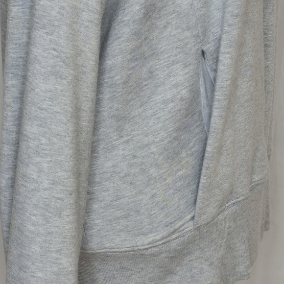 Athleta Appolo Crewneck Plush Nirvana Sweatshirt Hidden Pleat Pockets - Size M - Picture 9 of 15